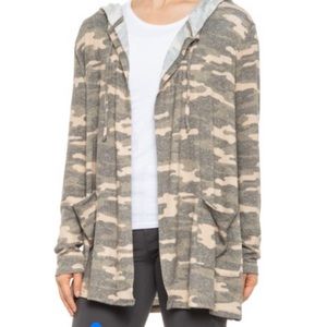 SOLD.      NEW Lucky Brand Hooded Cardigan Women Size M